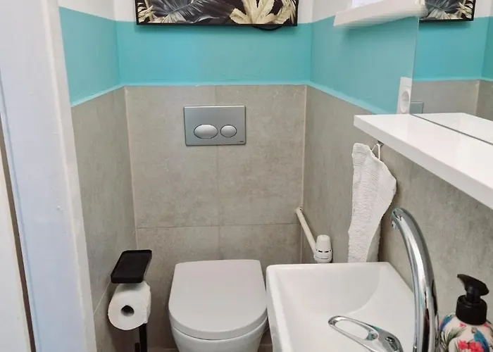 Tiny 07 Am Viehofner Lägenhet